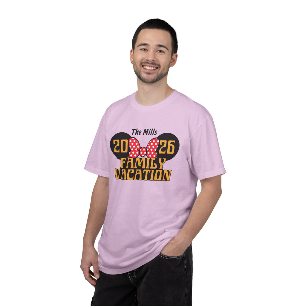 Minnie Mouse–Inspired Family Vacation T-Shirt — Personalized Family Trip Tee