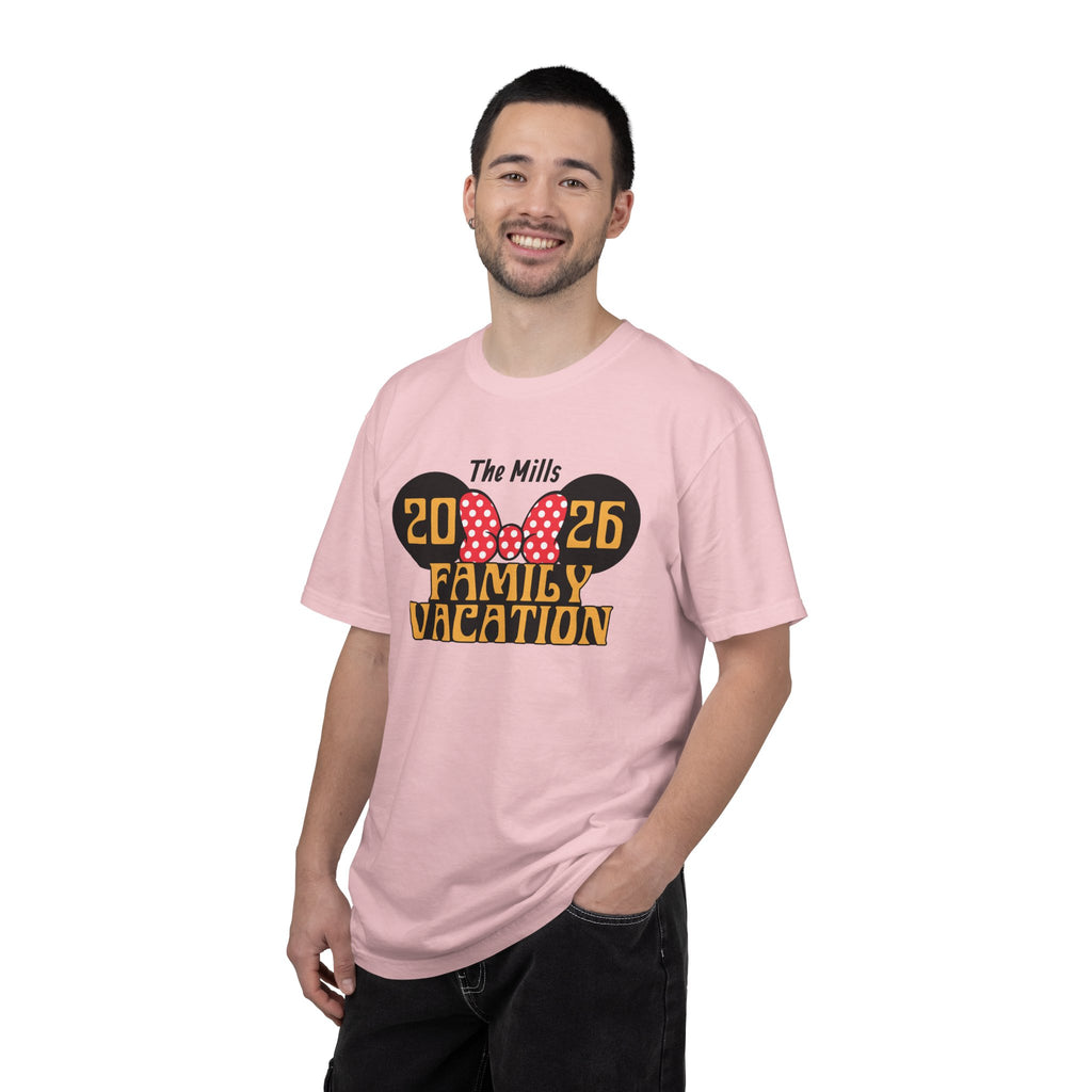 Minnie Mouse–Inspired Family Vacation T-Shirt — Personalized Family Trip Tee