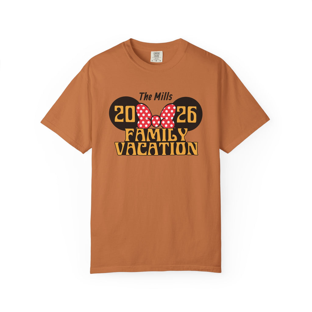 Minnie Mouse–Inspired Family Vacation T-Shirt — Personalized Family Trip Tee