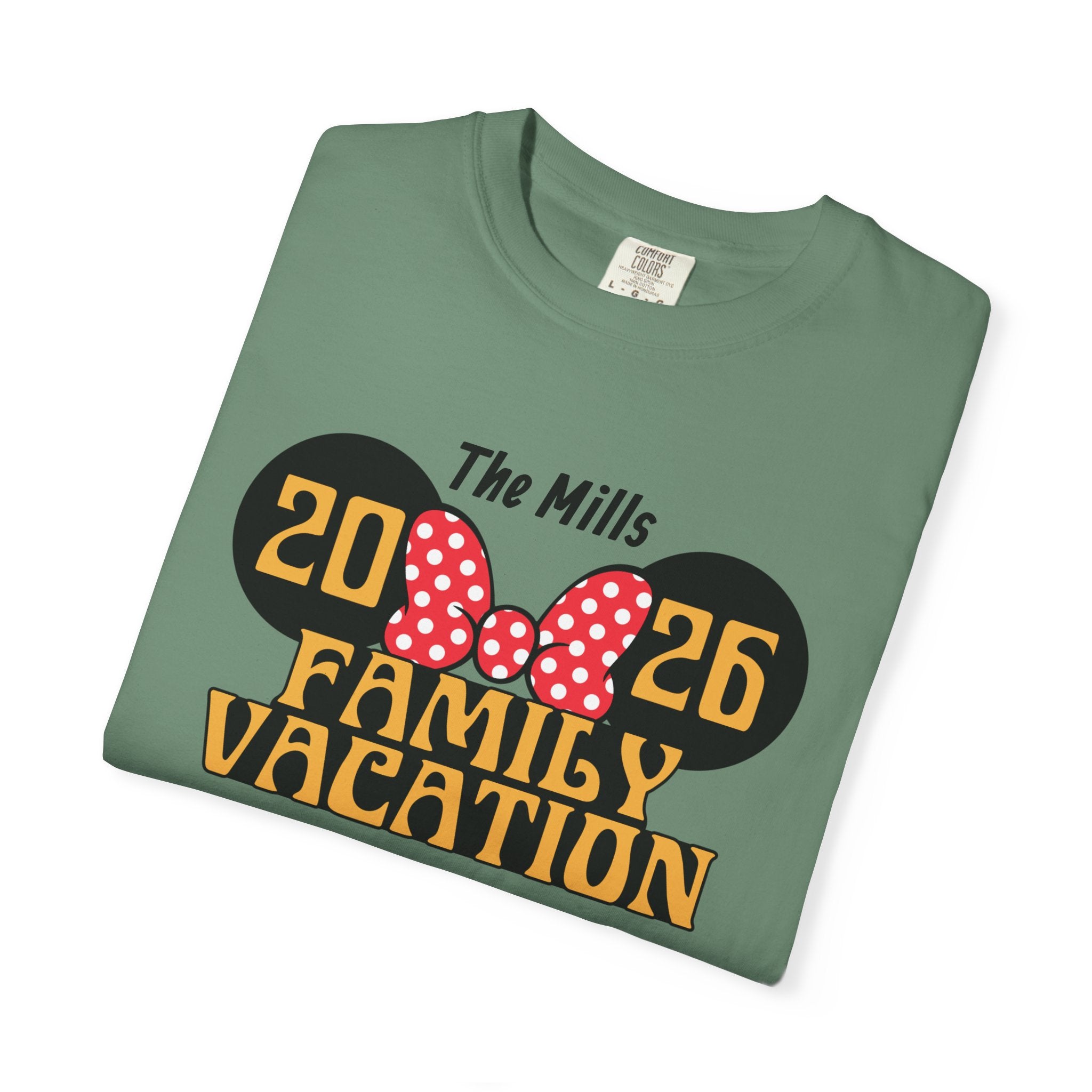 Minnie Mouse–Inspired Family Vacation T-Shirt — Personalized Family Trip Tee