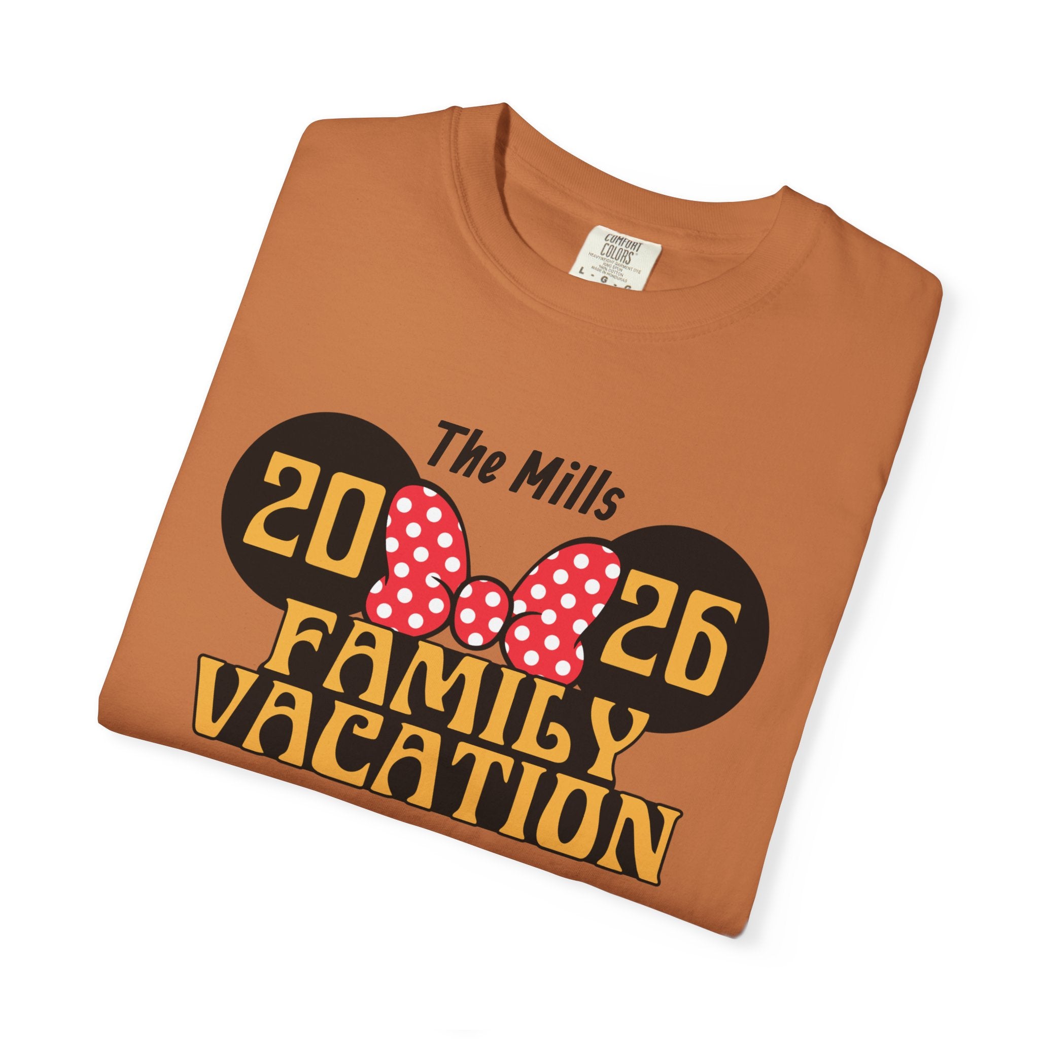 Minnie Mouse–Inspired Family Vacation T-Shirt — Personalized Family Trip Tee