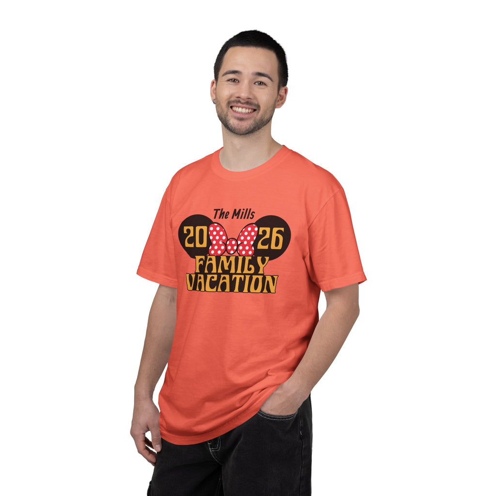 Minnie Mouse–Inspired Family Vacation T-Shirt — Personalized Family Trip Tee
