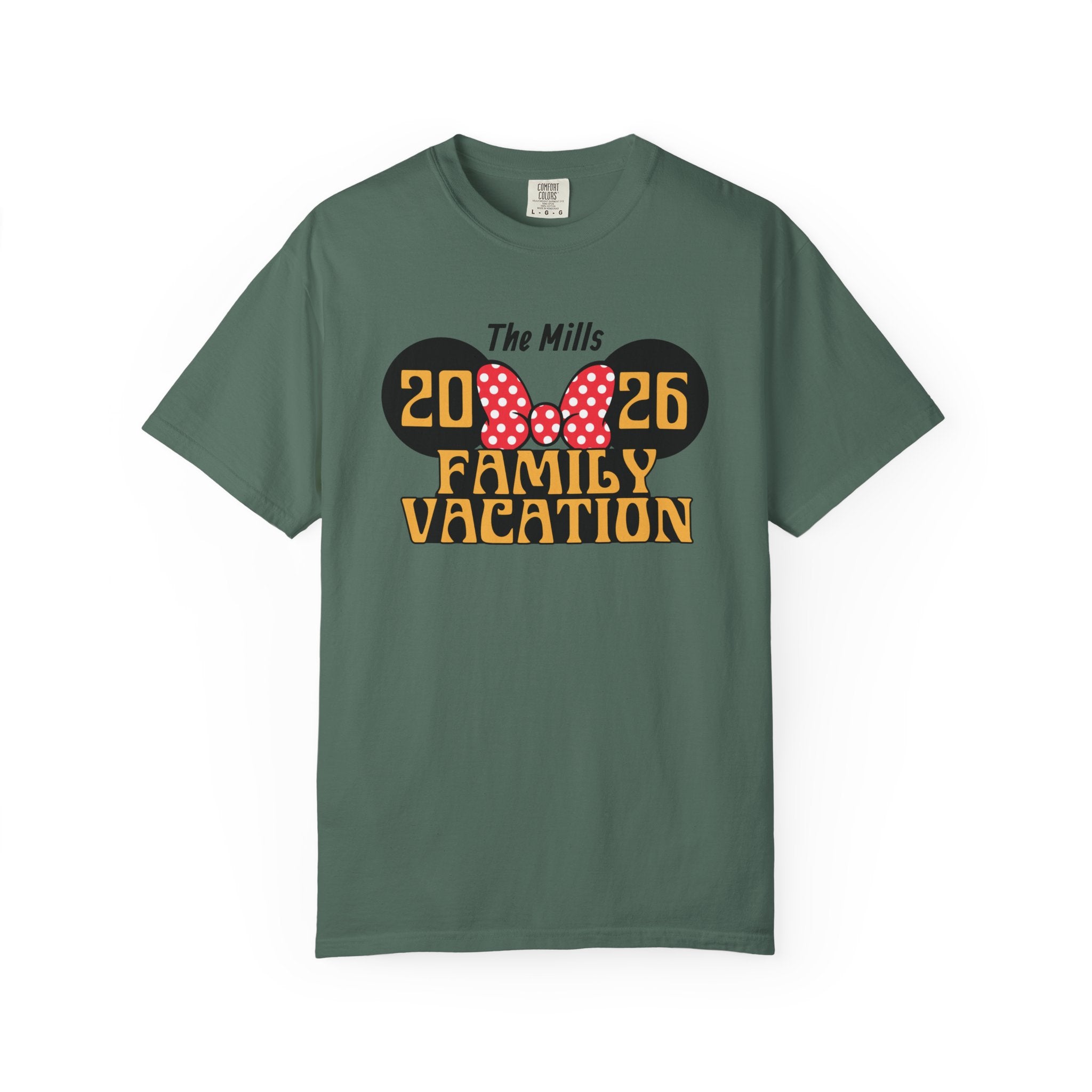 Minnie Mouse–Inspired Family Vacation T-Shirt — Personalized Family Trip Tee