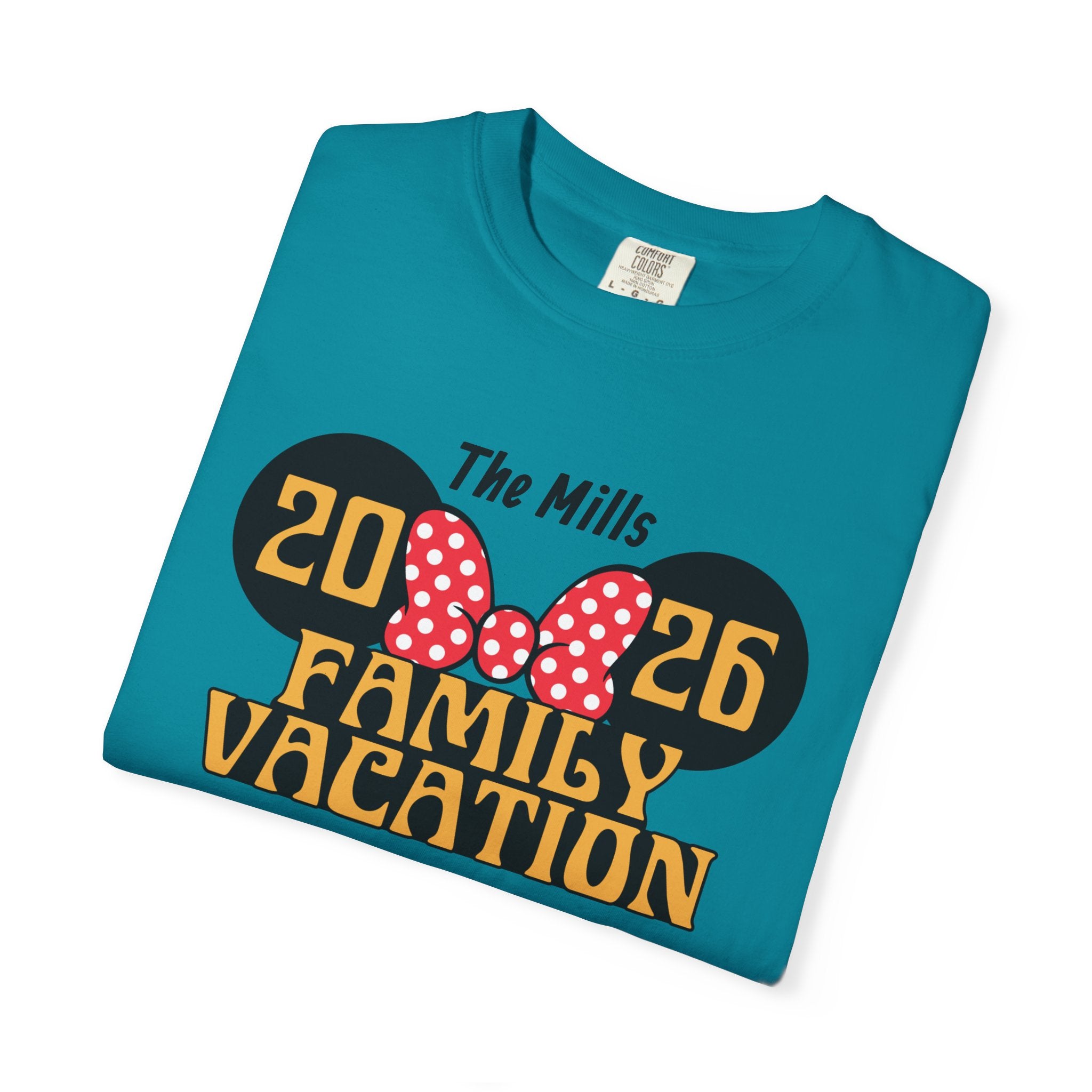 Minnie Mouse–Inspired Family Vacation T-Shirt — Personalized Family Trip Tee