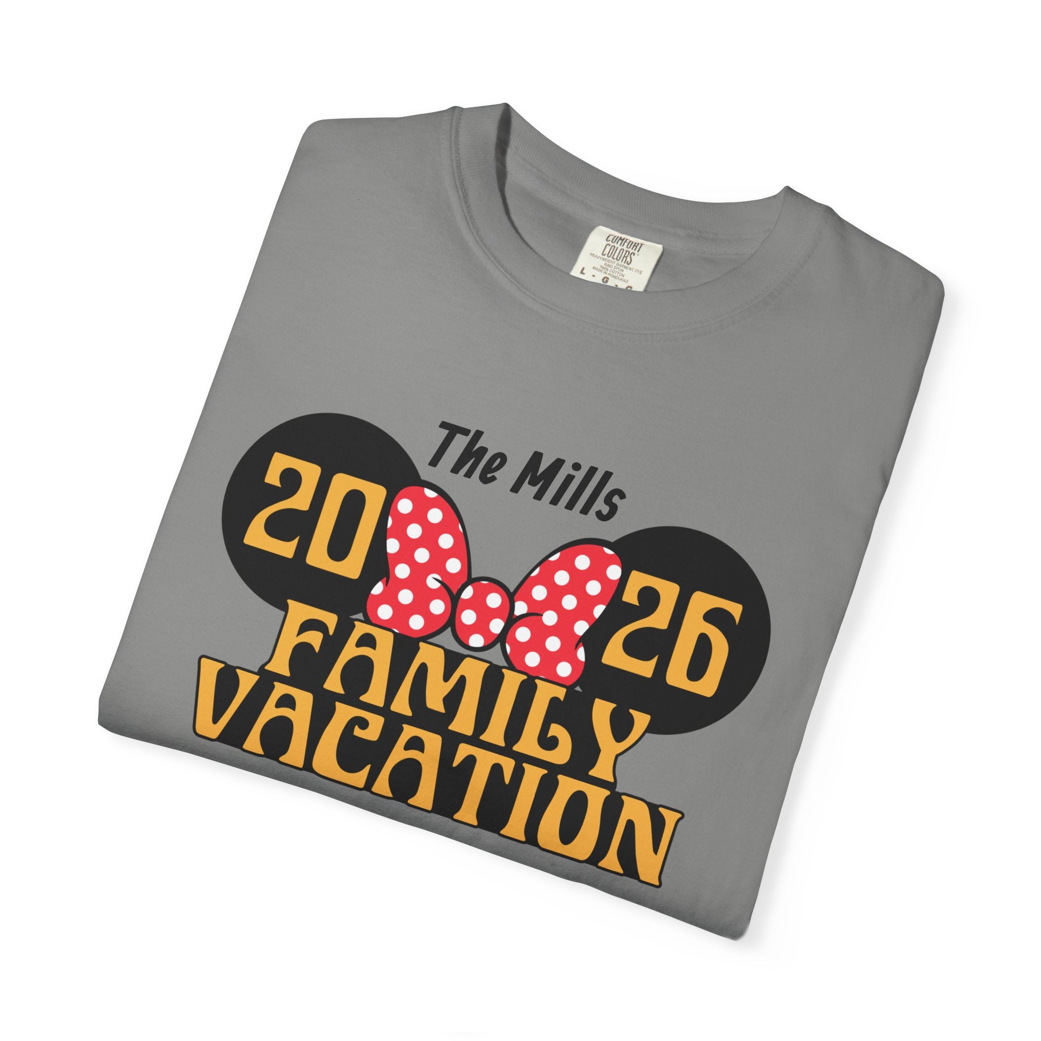 Minnie Mouse–Inspired Family Vacation T-Shirt — Personalized Family Trip Tee