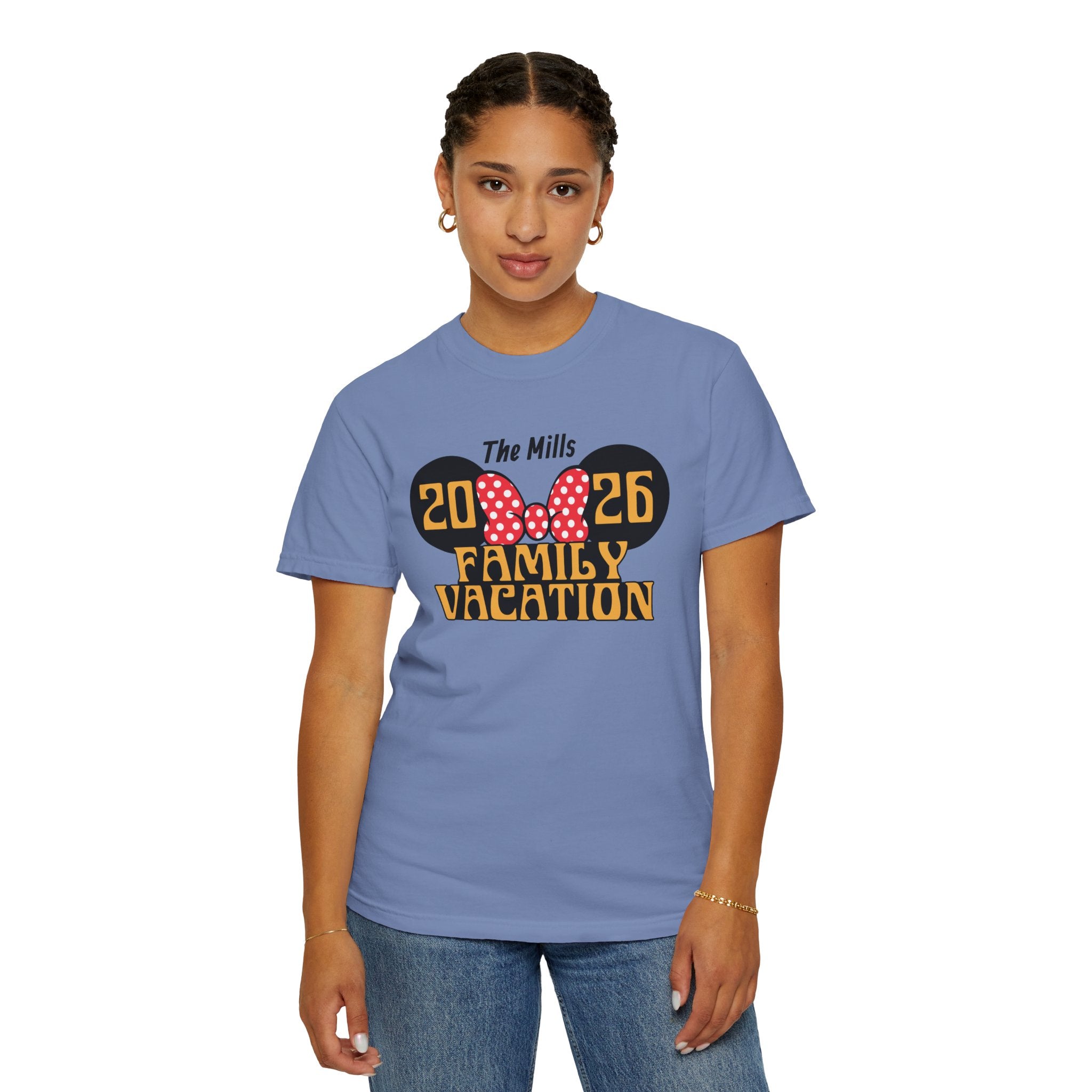 Minnie Mouse–Inspired Family Vacation T-Shirt — Personalized Family Trip Tee