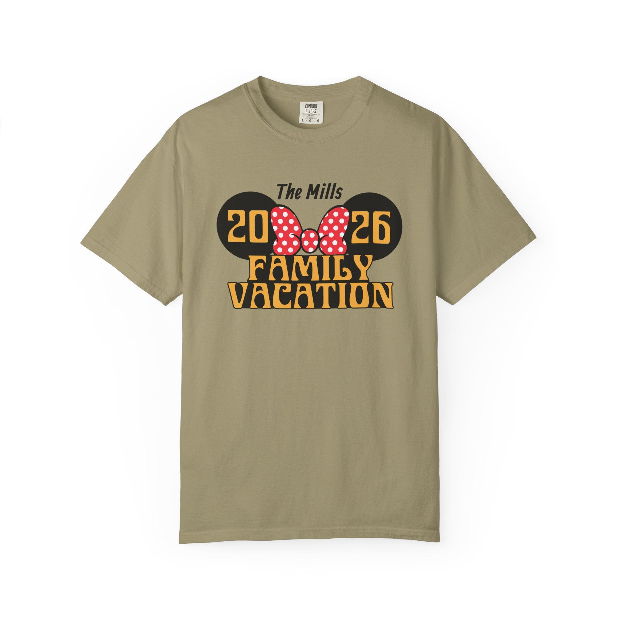 Minnie Mouse–Inspired Family Vacation T-Shirt — Personalized Family Trip Tee
