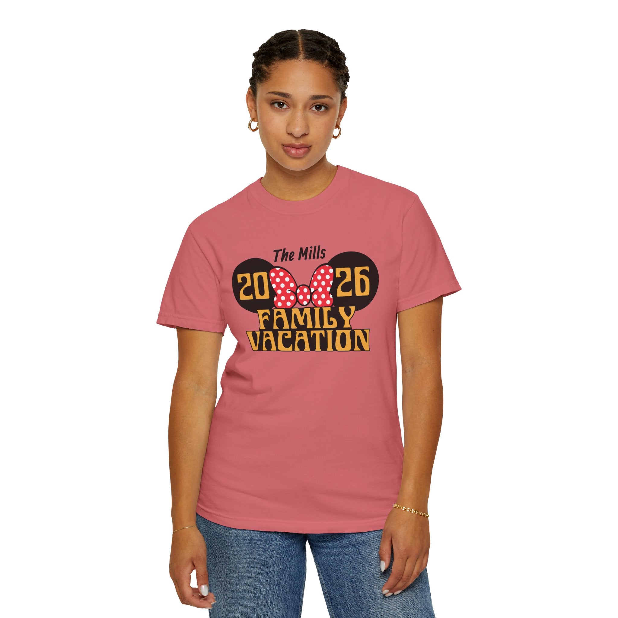 Minnie Mouse–Inspired Family Vacation T-Shirt — Personalized Family Trip Tee